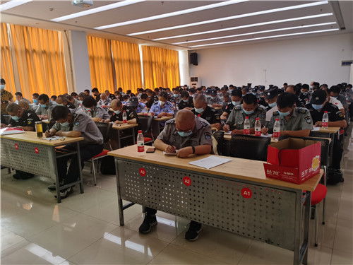 筑牢校园安全防线——滨湖区教育局开展全区教育系统学校保安全员培训
